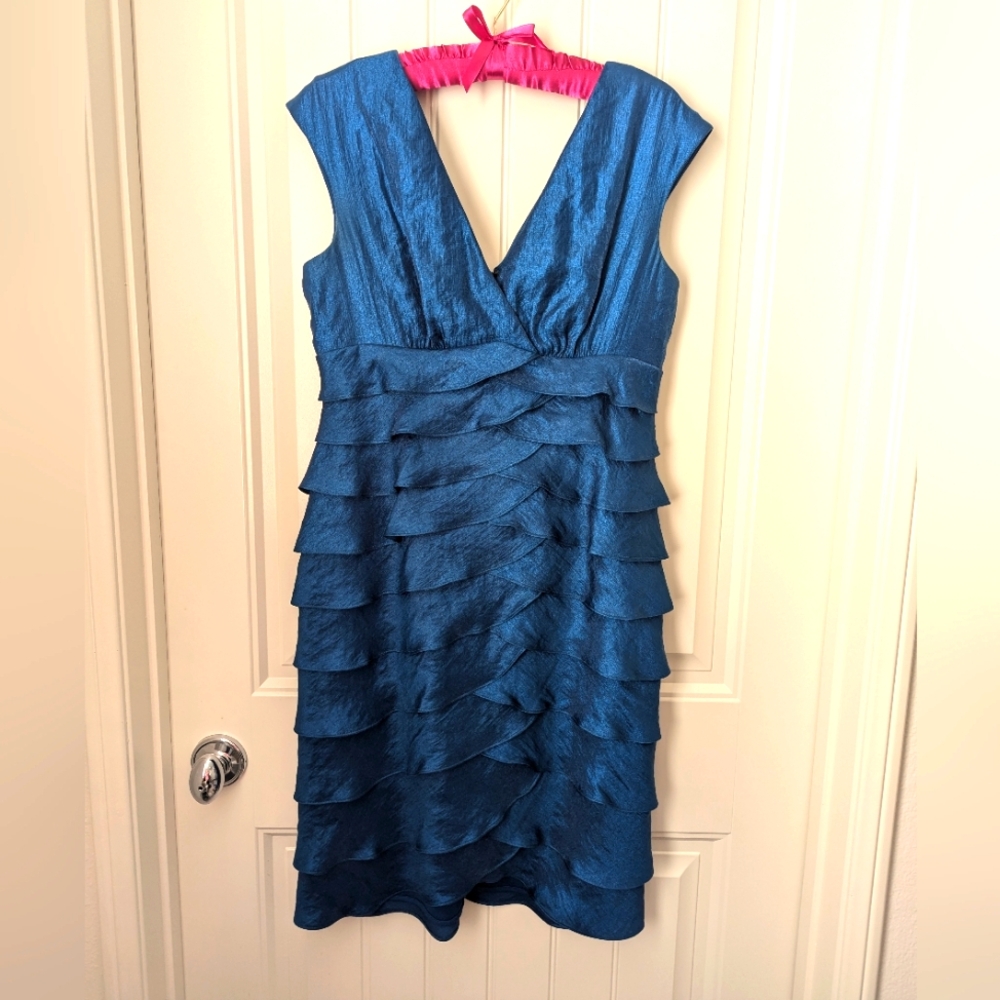 London Times teal blue layered cocktail dress